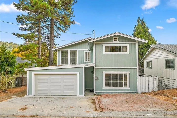 22726 Laurel Lane, Crestline, California 92325