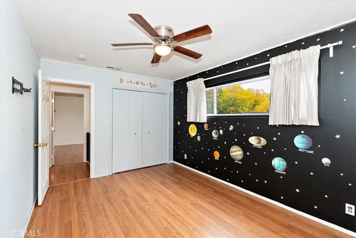 22726 Laurel Lane, Crestline, California 92325
