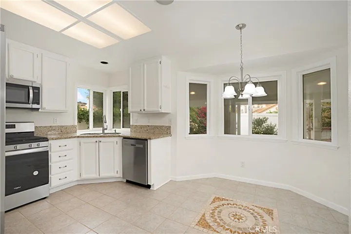 28024 Lemonwood Drive, Menifee, California 92584