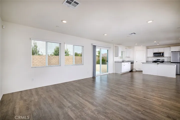 1257 Memorial Avenue, Hemet, California 92543