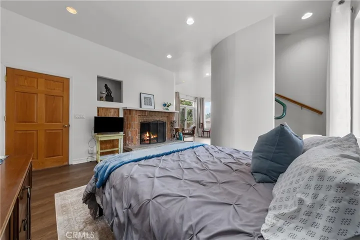 11582 Longacre Ave., Granada Hills, California 91344