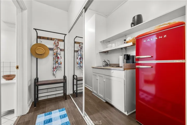 11582 Longacre Ave., Granada Hills, California 91344