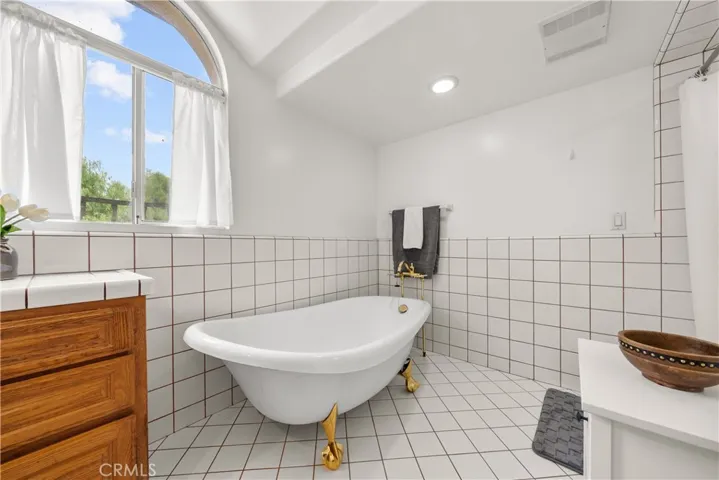 11582 Longacre Ave., Granada Hills, California 91344