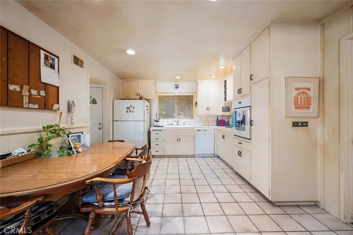 1209 Via Pavion, Santa Maria, California 93455