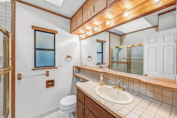 868 Galvin Dr, El Cerrito, California 94530