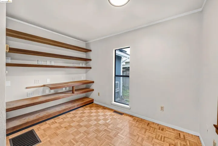 868 Galvin Dr, El Cerrito, California 94530