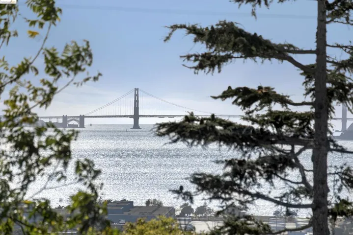 868 Galvin Dr, El Cerrito, California 94530