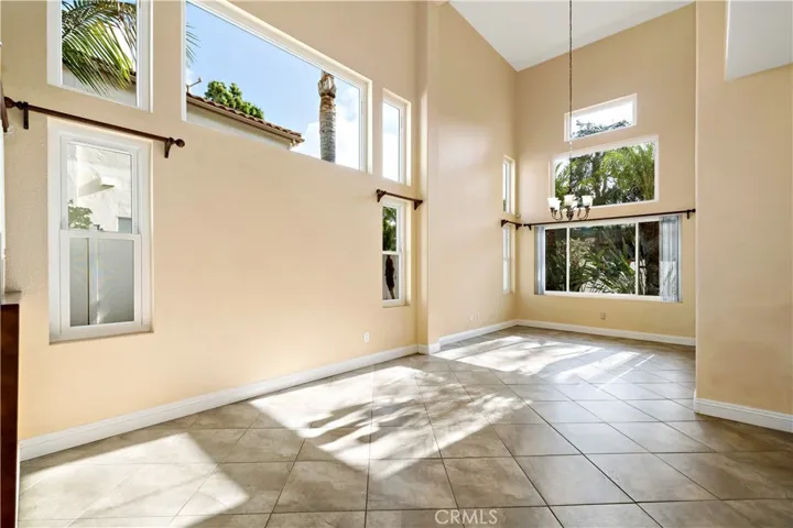 390 Arroyo Vista, Fallbrook, California 92028