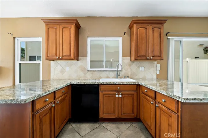 390 Arroyo Vista, Fallbrook, California 92028