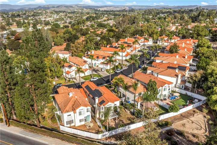 390 Arroyo Vista, Fallbrook, California 92028