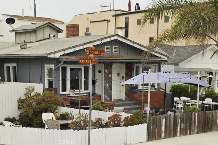 47 21st Court, Hermosa Beach, California 90254