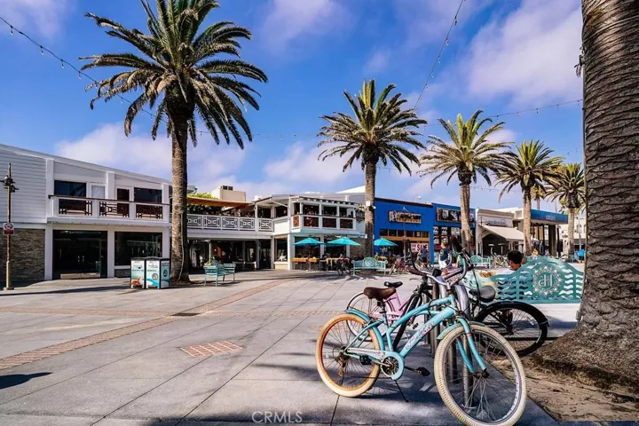 47 21st Court, Hermosa Beach, California 90254