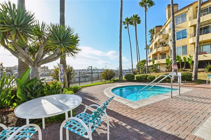 Heated Saltwater Spa right on the water. Enjoy a soak and gaze at the yachts passing by.