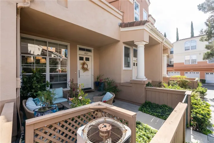 1027 S Stresa Way, Anaheim Hills, California 92808
