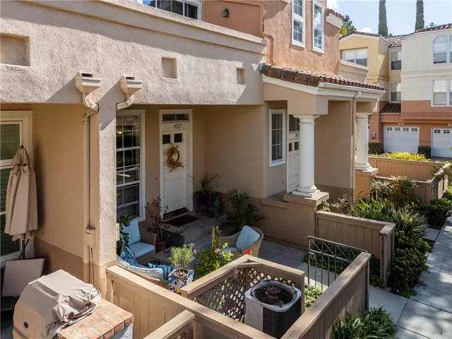 1027 S Stresa Way, Anaheim Hills, California 92808
