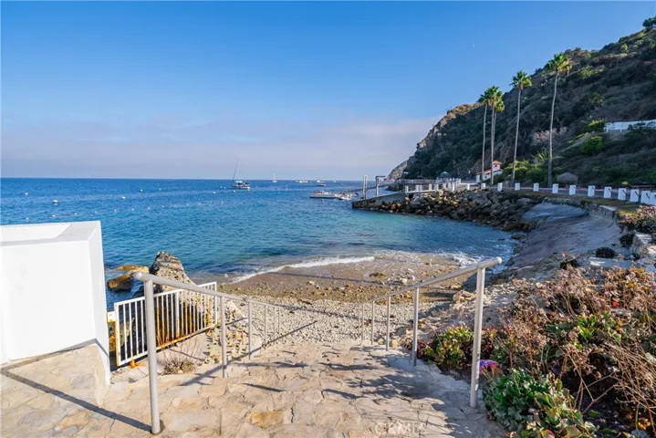 44 Camino De Flores 62, Avalon, California 90704