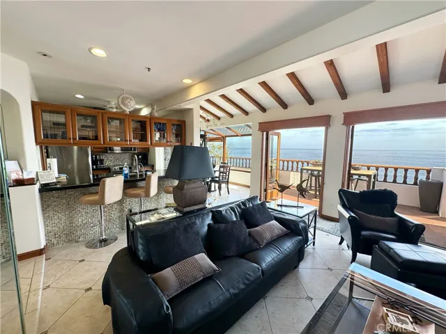 44 Camino De Flores 62, Avalon, California 90704