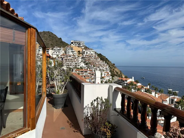 44 Camino De Flores 62, Avalon, California 90704
