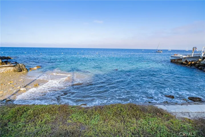44 Camino De Flores 62, Avalon, California 90704