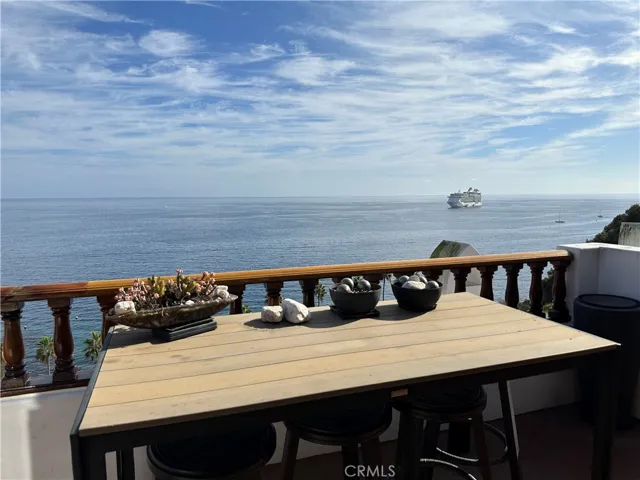 44 Camino De Flores 62, Avalon, California 90704