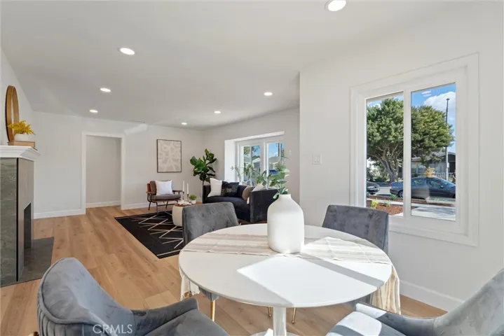 2961 San Francisco Avenue, Long Beach, California 90806