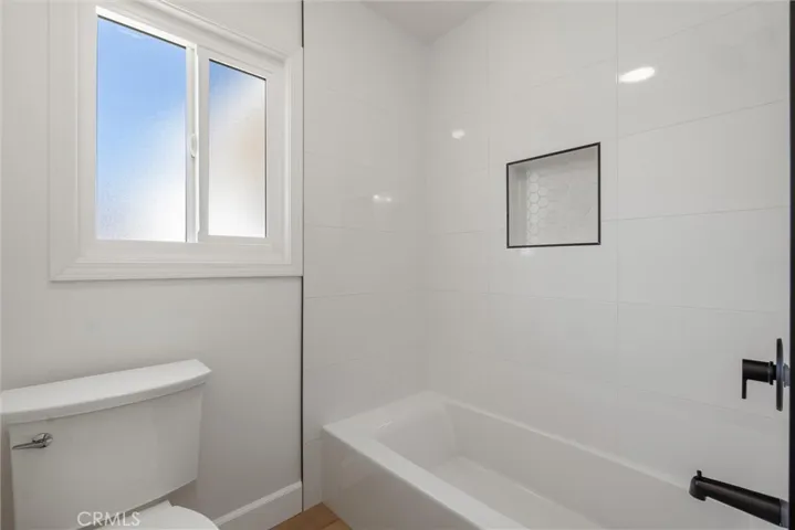 2961 San Francisco Avenue, Long Beach, California 90806
