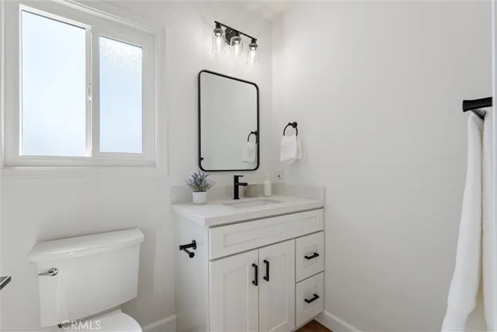 2961 San Francisco Avenue, Long Beach, California 90806