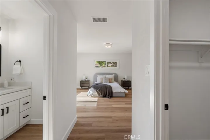 2961 San Francisco Avenue, Long Beach, California 90806
