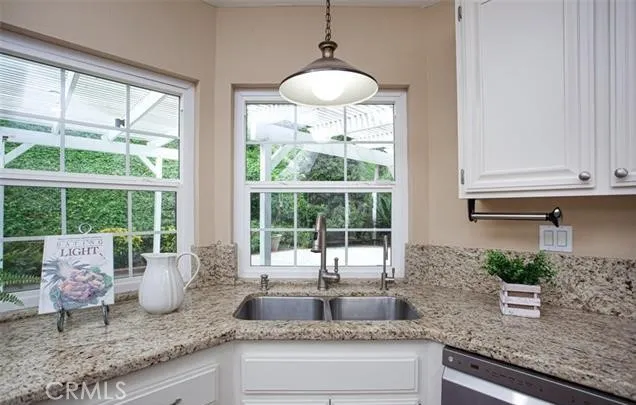 571 S Weymouth Court, Anaheim Hills, California 92807