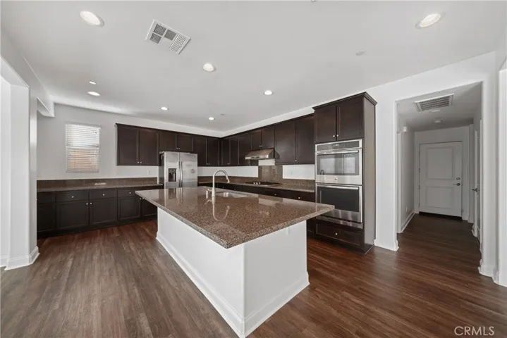 24475 Preston Court, Lake Elsinore, California 92532