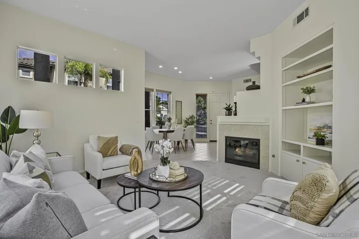 7191 Willet Circle, Carlsbad, California 92011