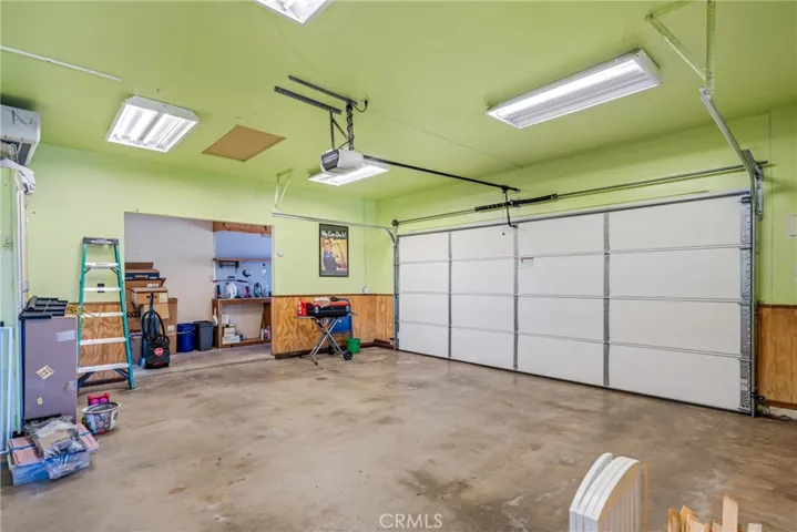 13320 Masonhill Road, Lake Elizabeth, California 93532