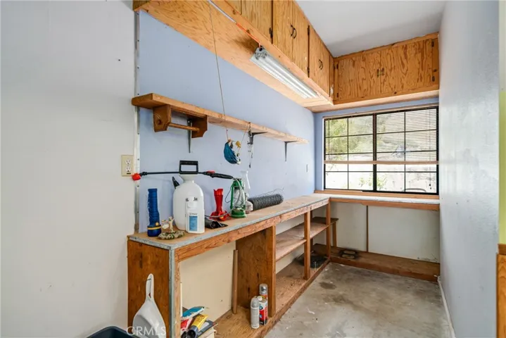 13320 Masonhill Road, Lake Elizabeth, California 93532