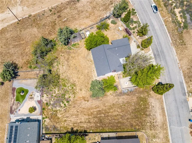 13320 Masonhill Road, Lake Elizabeth, California 93532