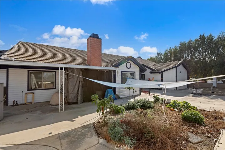 2695 Orange Vale Lane, Riverside, California 92503