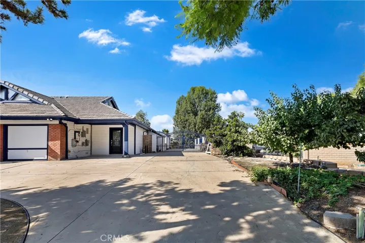 2695 Orange Vale Lane, Riverside, California 92503