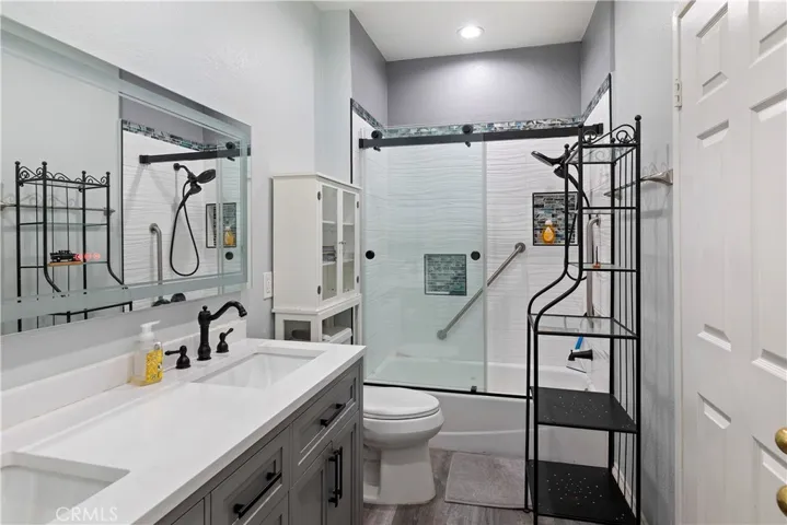 2695 Orange Vale Lane, Riverside, California 92503