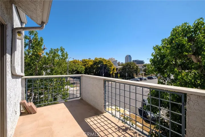 505 W 5th St 204, Long Beach, California 90802