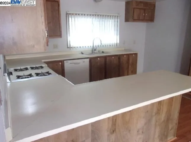 1808 Paris, Antioch, California 94509-6823