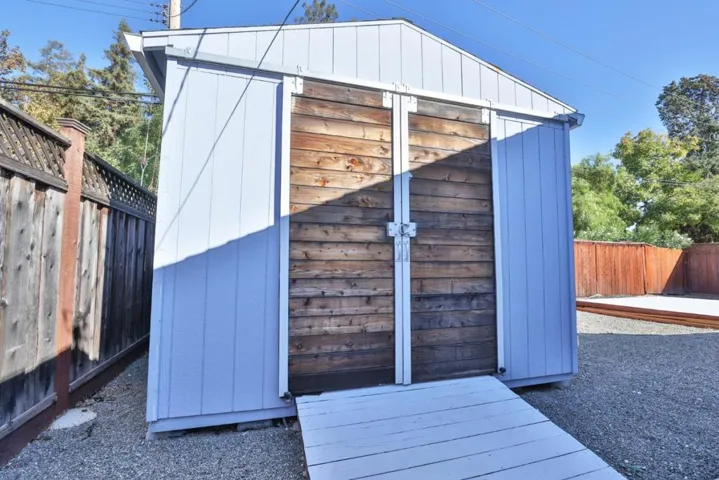 613 Bucher Avenue, Santa Clara, California 95051