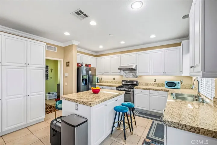 36980 Ascella Lane, Murrieta, California 92563