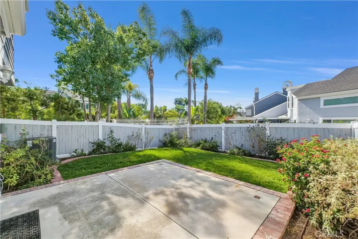 64 Willowood, Aliso Viejo, California 92656