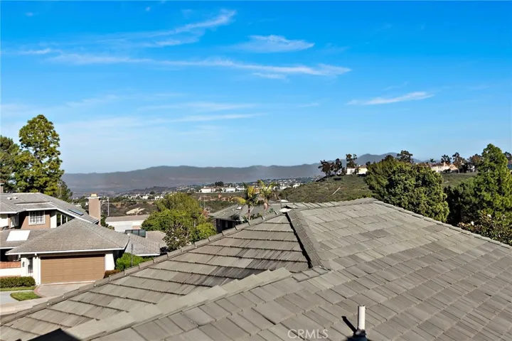 27 Lucerne 35, Newport Beach, California 92660