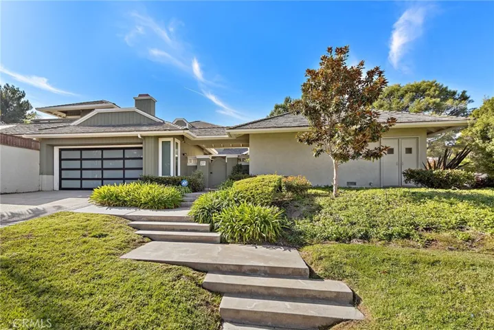 27 Lucerne 35, Newport Beach, California 92660