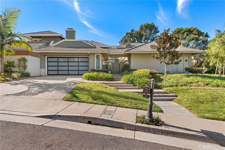 27 Lucerne 35, Newport Beach, California 92660