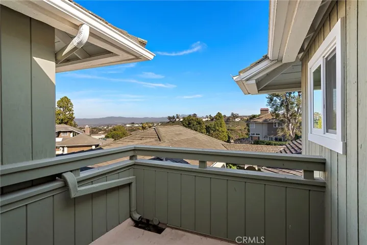 27 Lucerne 35, Newport Beach, California 92660