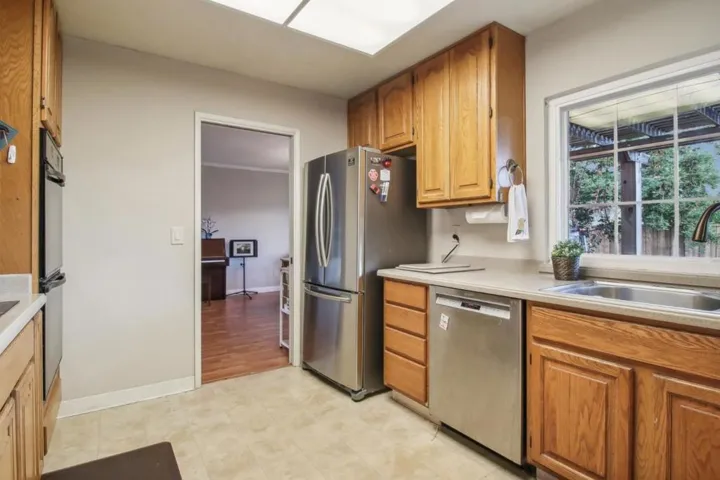 6034 Ostenberg Drive, San Jose, California 95120