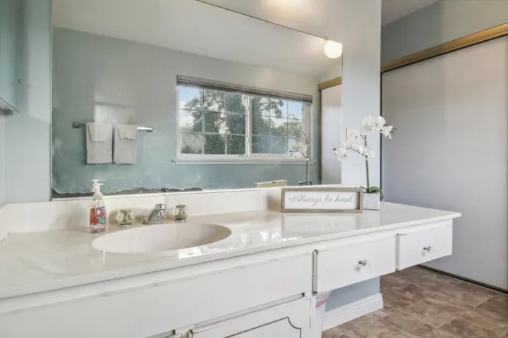 6034 Ostenberg Drive, San Jose, California 95120