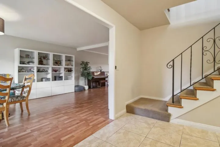 6034 Ostenberg Drive, San Jose, California 95120