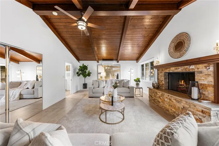 1900 Highland Oaks Drive, Arcadia, California 91006